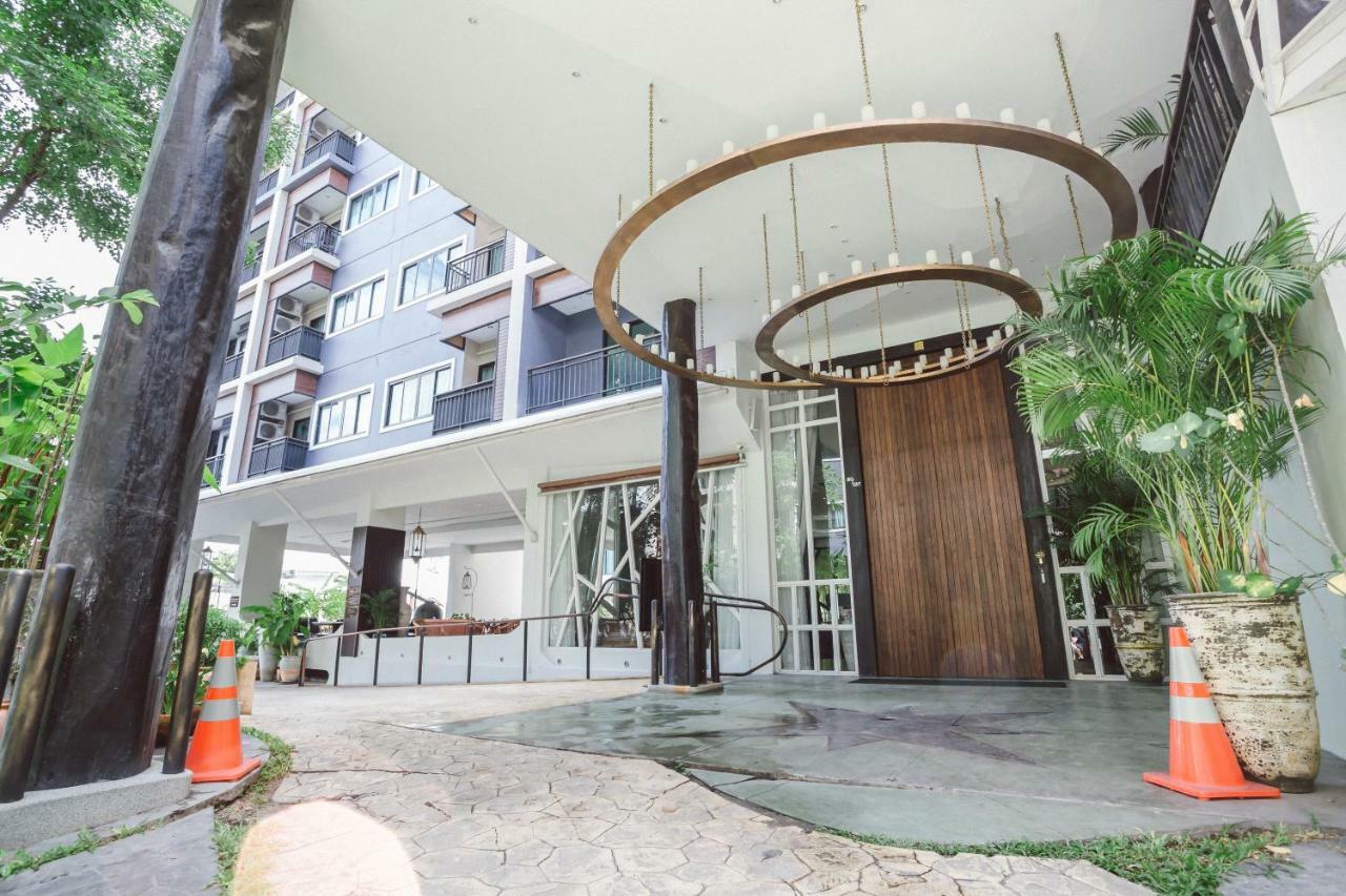 Icheck Inn Residence Chiang Mai Exterior photo